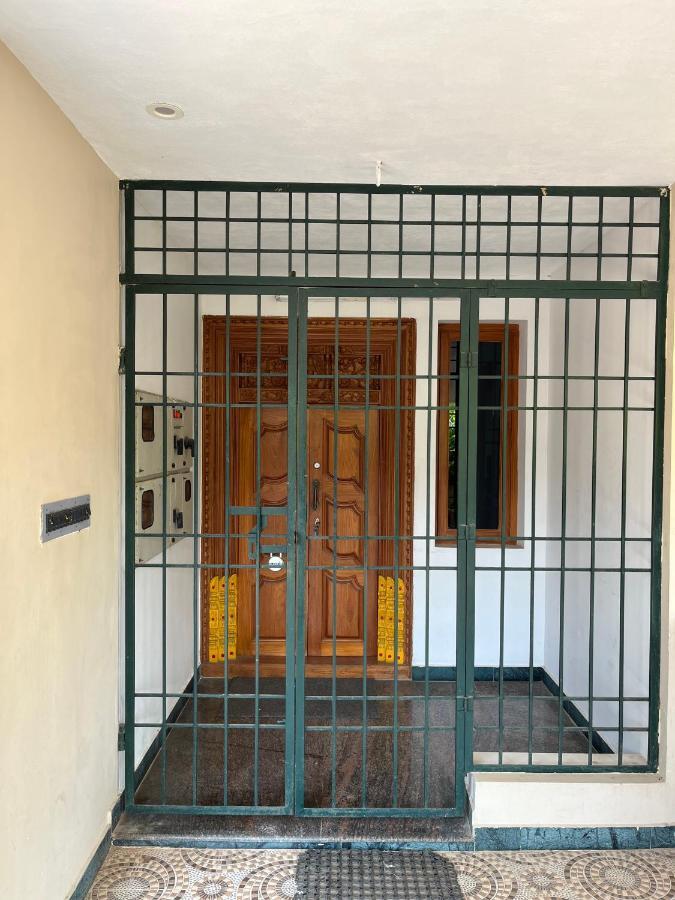 Tulip Villa 3Bhk 2Bhk And 1Bhk Located Near Chunnambar Boat House And Paradise Beach Pūrnānkuppam エクステリア 写真